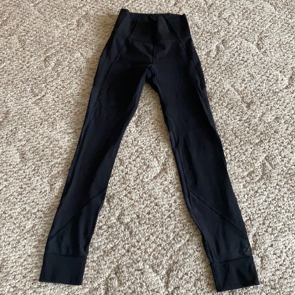 Lululemon Mesh Full Length